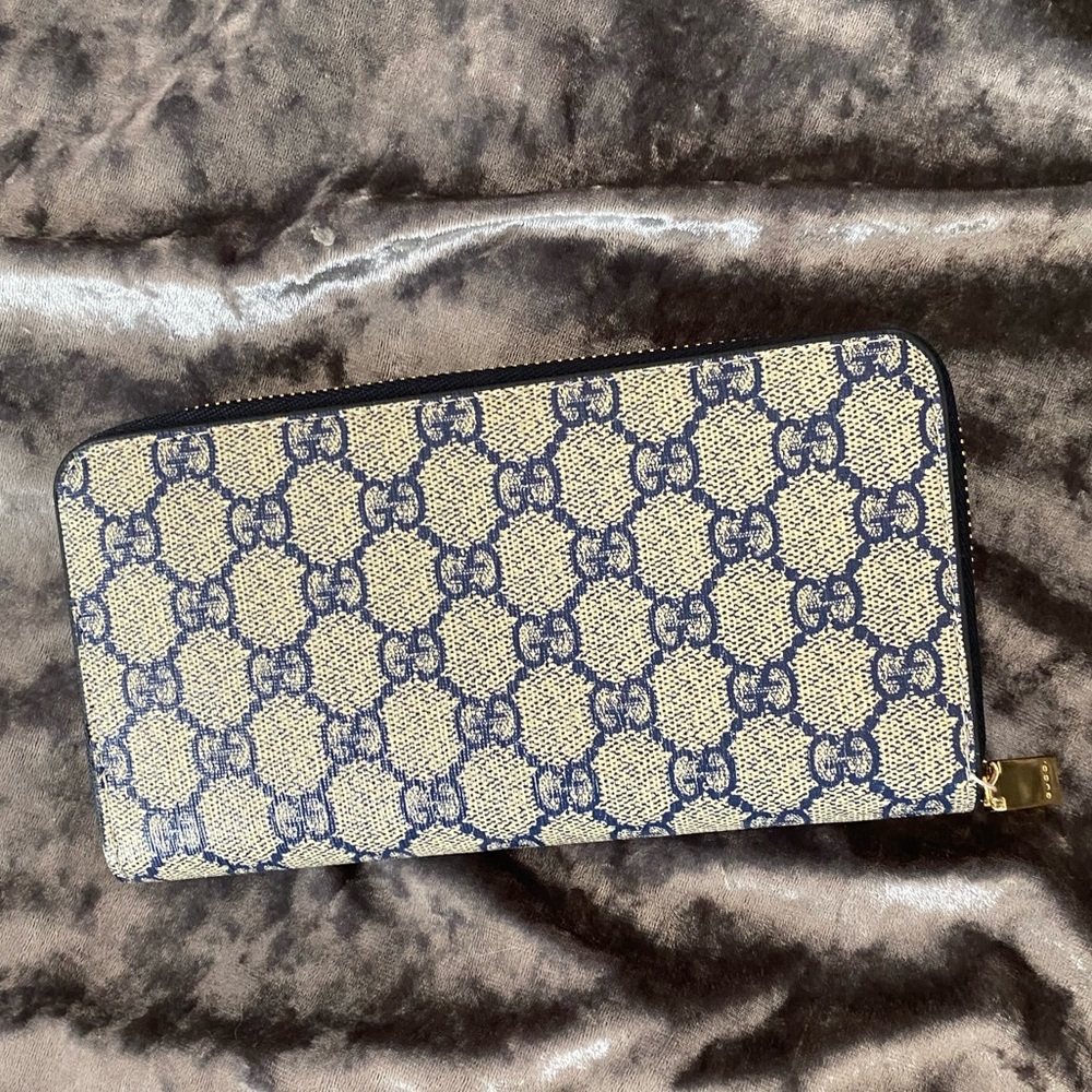 NWOT Cute wallet